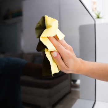 📺✨ Tipps für eine effektive Reinigung Ihres Fernsehers